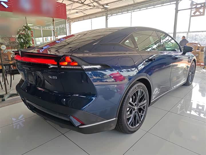 Фото 7 - Changan Deepal SL03