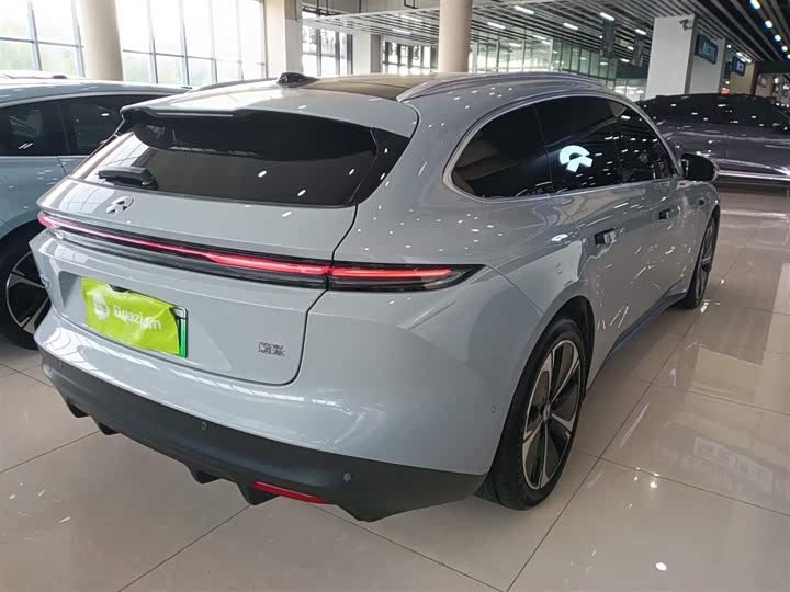 Фото 7 - Nio ET5T