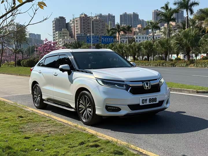 Фото 3 - Honda Avancier