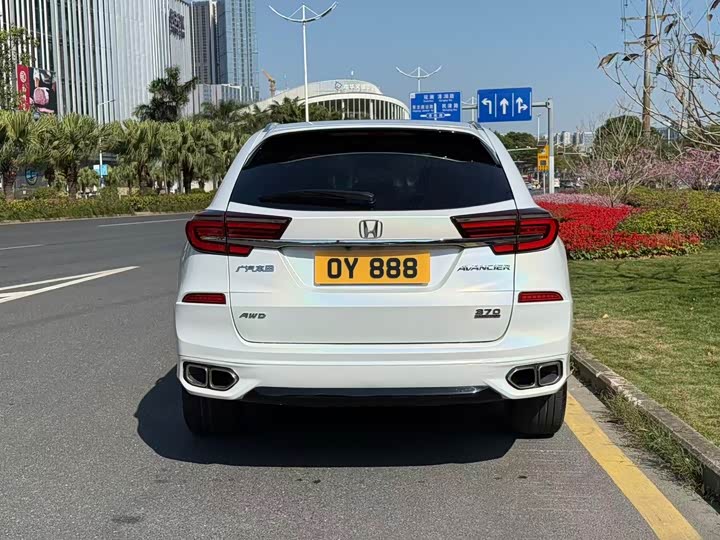 Фото 5 - Honda Avancier