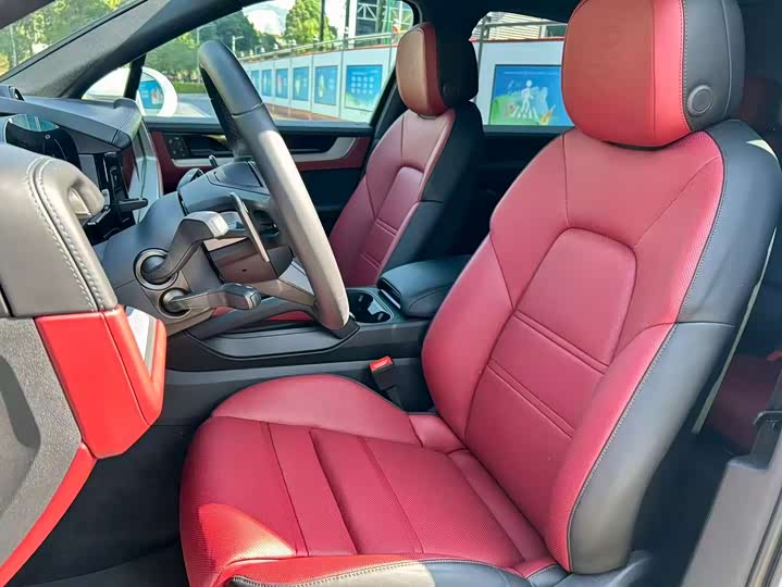 Фото 6 - Porsche Cayenne Hybrid