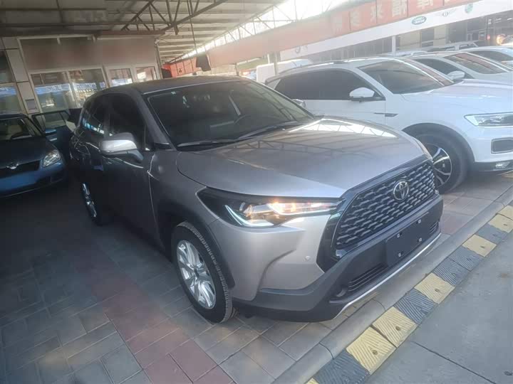 Фото 4 - Toyota Corolla Cross