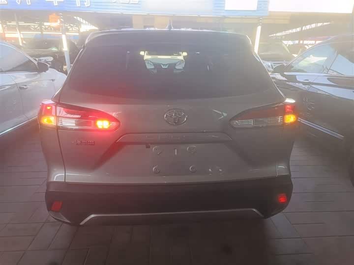 Фото 6 - Toyota Corolla Cross