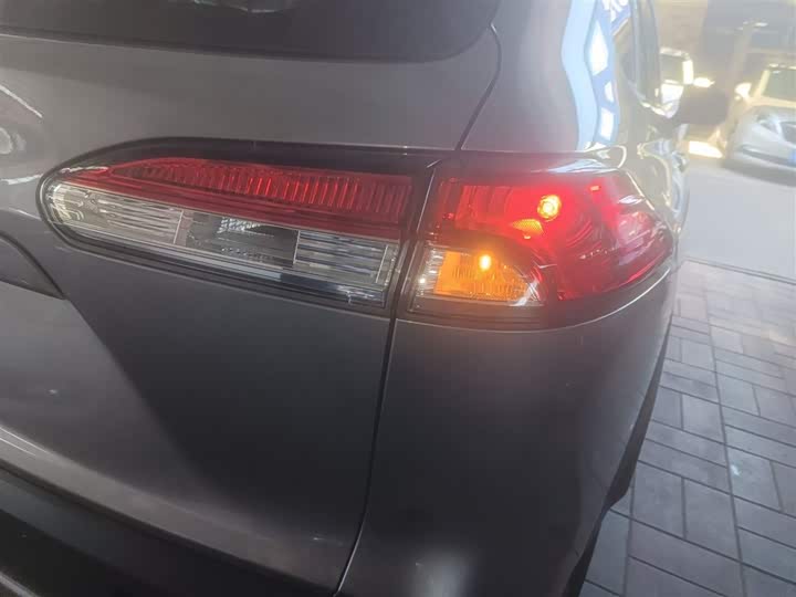 Фото 8 - Toyota Corolla Cross