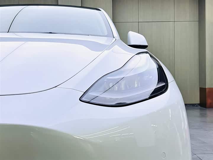 Фото 7 - Tesla Model Y