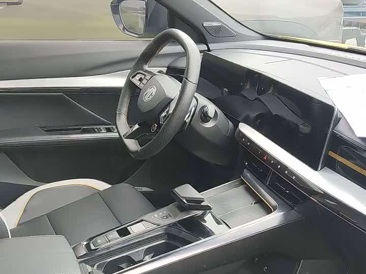 Фото 5 - MG Motor 5 Scorpio