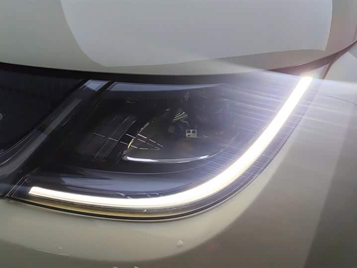 Фото 5 - BYD Dolphin