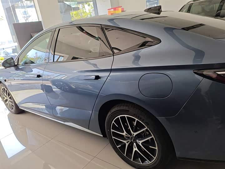 Фото 5 - BYD Seal 07 DM-i Hybrid