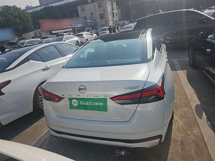 Фото 6 - Nissan Teana