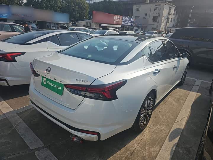 Фото 7 - Nissan Teana