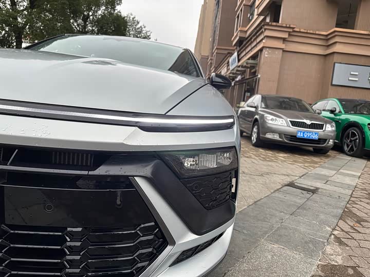 Фото 9 - Hyundai Sonata N Line