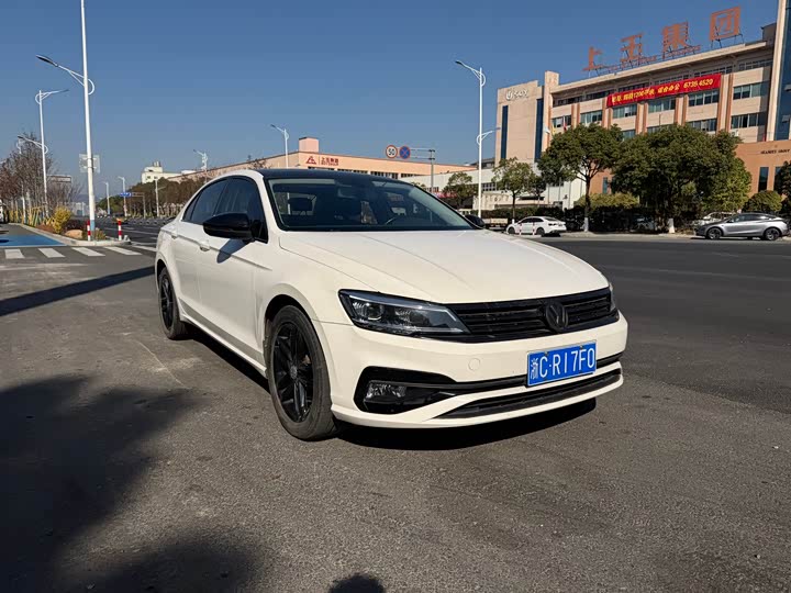 Фото 3 - Volkswagen Lamando L