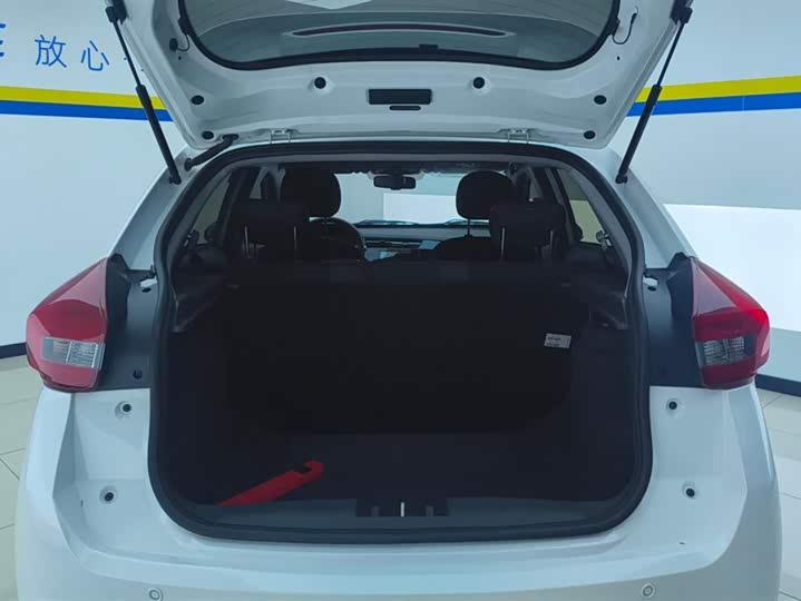 Фото 4 - Chery Tiggo 3x