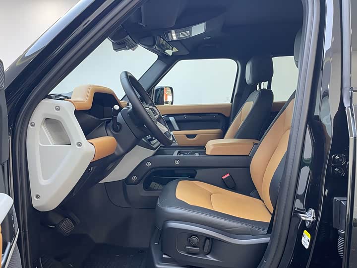 Фото 4 - Land Rover Defender