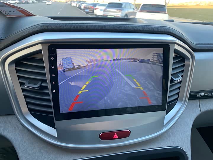 Фото 6 - JAC Refine M4