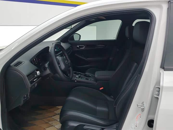 Фото 9 - Honda Civic