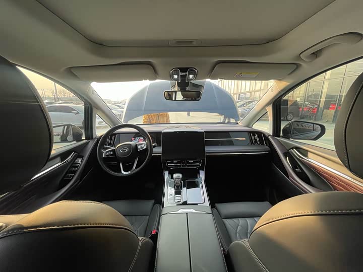 Фото 5 - GAC Trumpchi M8