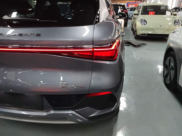 Фото 8 - BYD Yuan Plus