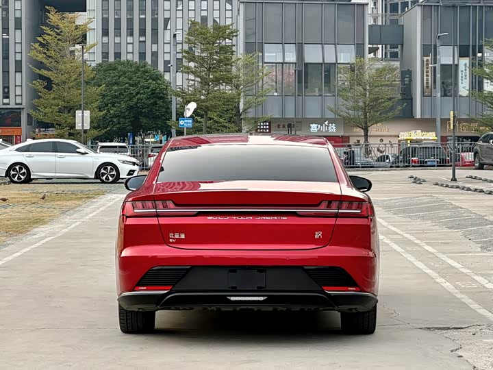 Фото 5 - BYD Han