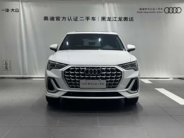 Фото 2 - Audi Q3