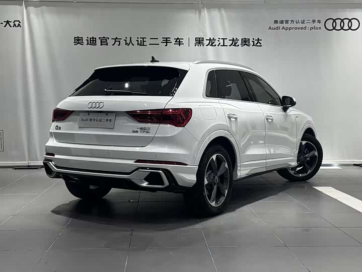 Фото 5 - Audi Q3
