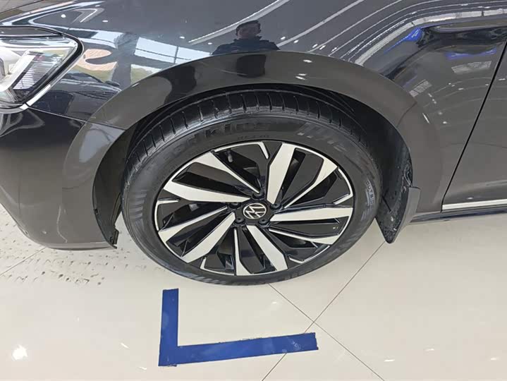 Фото 6 - Volkswagen Passat