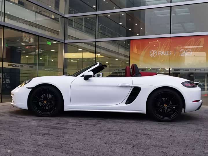 Фото 3 - Porsche 718