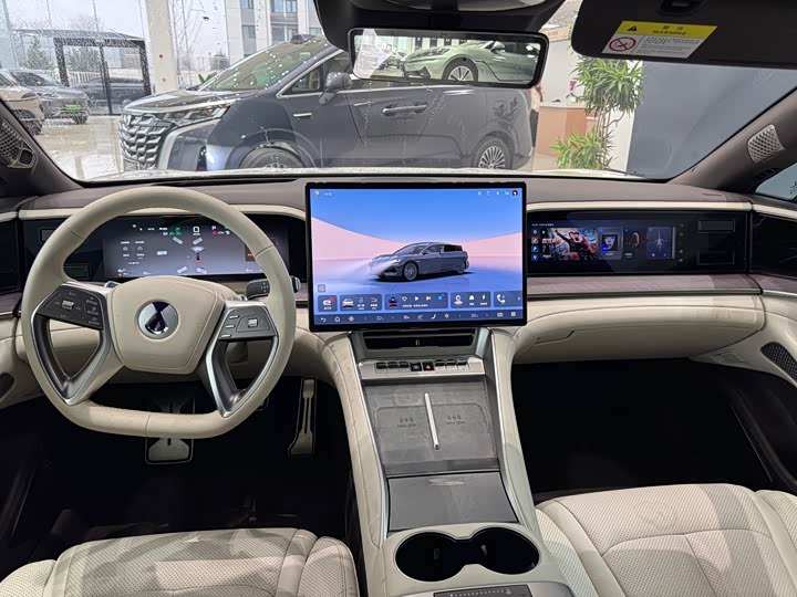 Фото 7 - Denza Z9