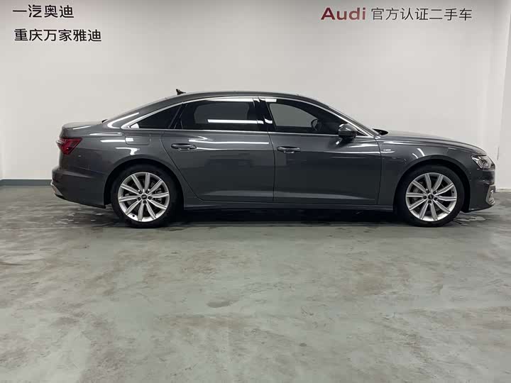 Фото 6 - Audi A6L