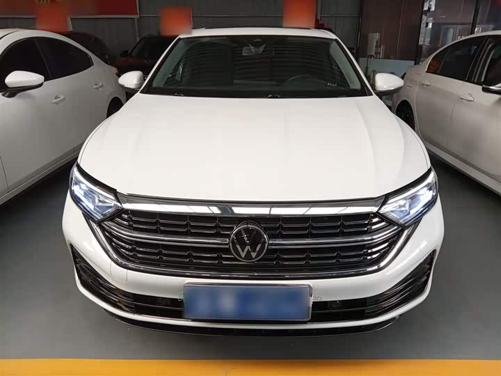 Фото 3 - Volkswagen Sagitar L