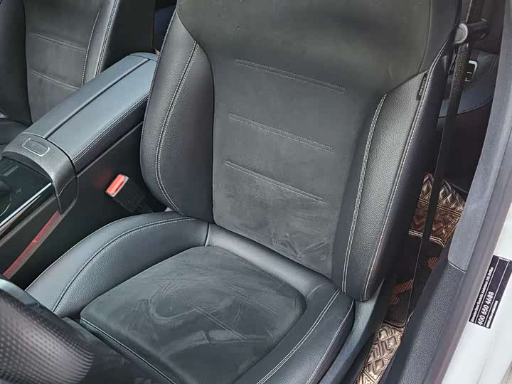 Фото 9 - Mercedes-Benz A-Class