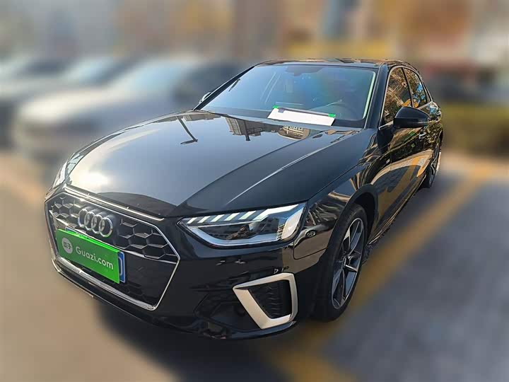 Фото 2 - Audi A4L