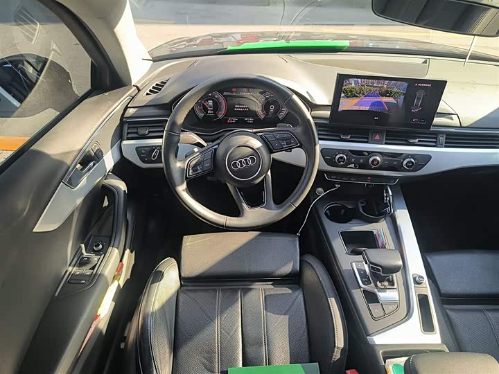 Фото 3 - Audi A4L