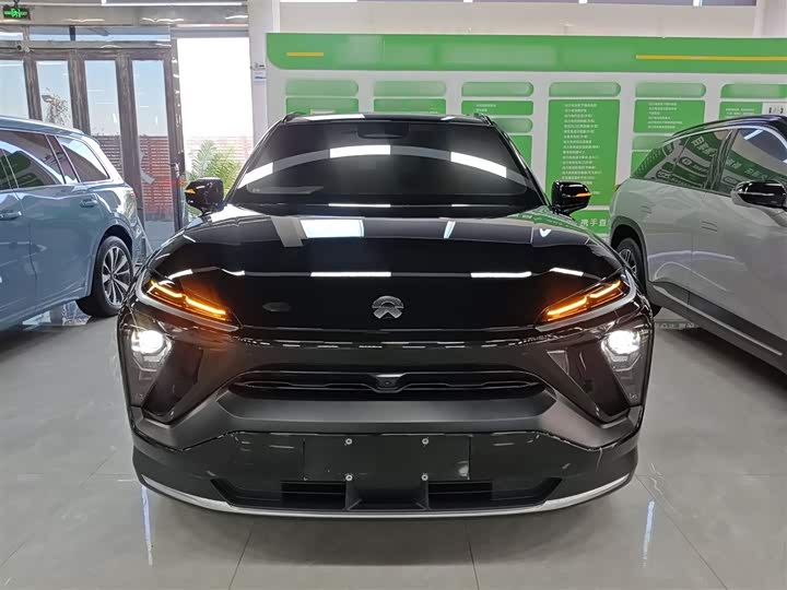 Фото 3 - Nio ES6