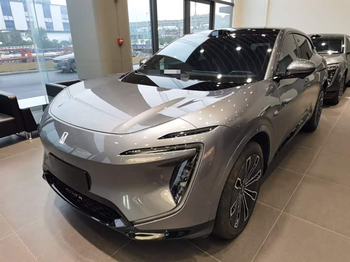 Фото 2 - Avatr 07