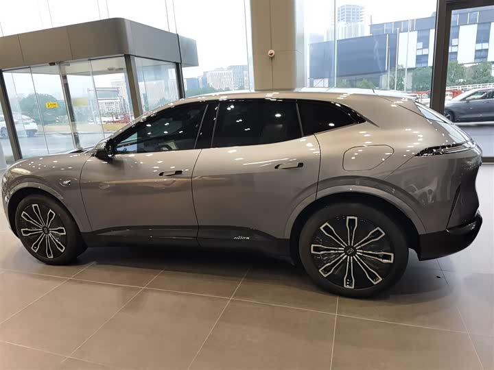 Фото 5 - Avatr 07