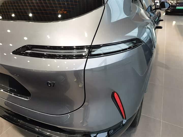 Фото 8 - Avatr 07