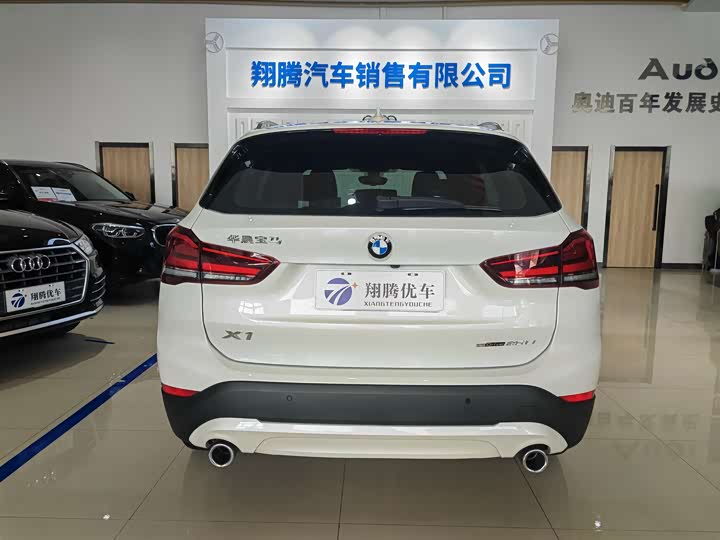 Фото 5 - BMW X1
