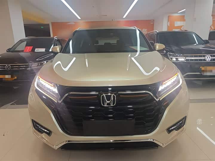 Фото 3 - Honda UR-V