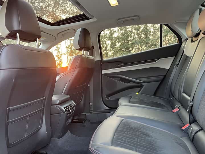 Фото 9 - Ford Mondeo