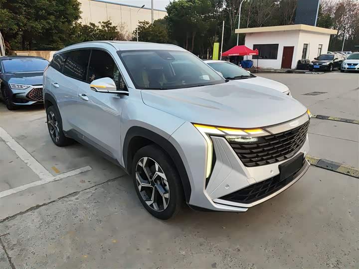 Фото 4 - Geely Atlas L