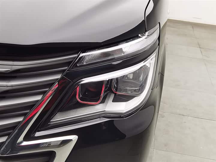 Фото 7 - Dongfeng Forthing Lingzhi M5