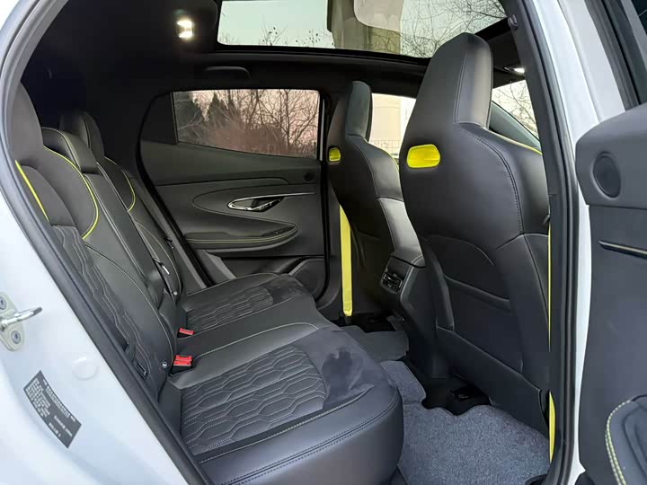 Фото 8 - Changan UNI-T