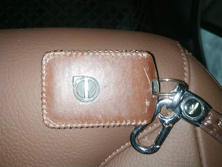 Фото 9 - Volvo XC60