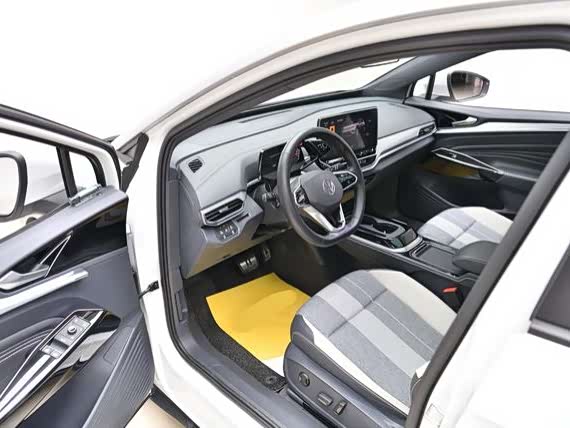 Фото 9 - Volkswagen ID.4 Crozz