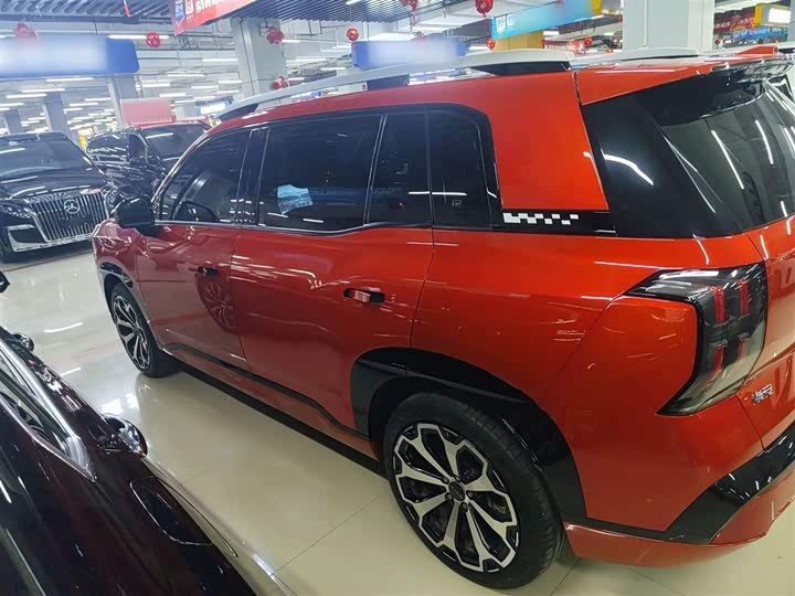 Фото 5 - GAC Aion V