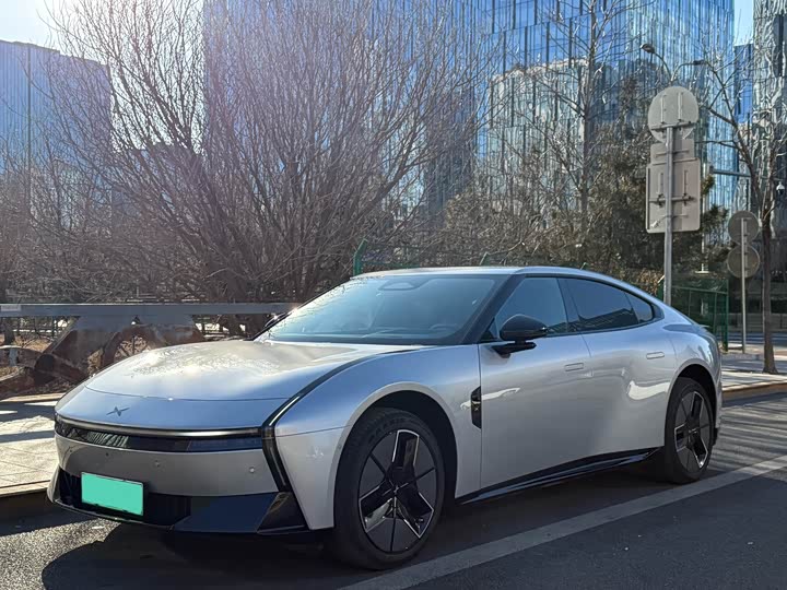 Фото 1 - XPeng P7