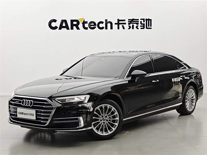 Фото 2 - Audi A8