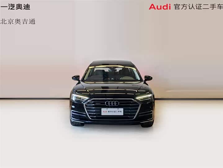 Фото 7 - Audi A8