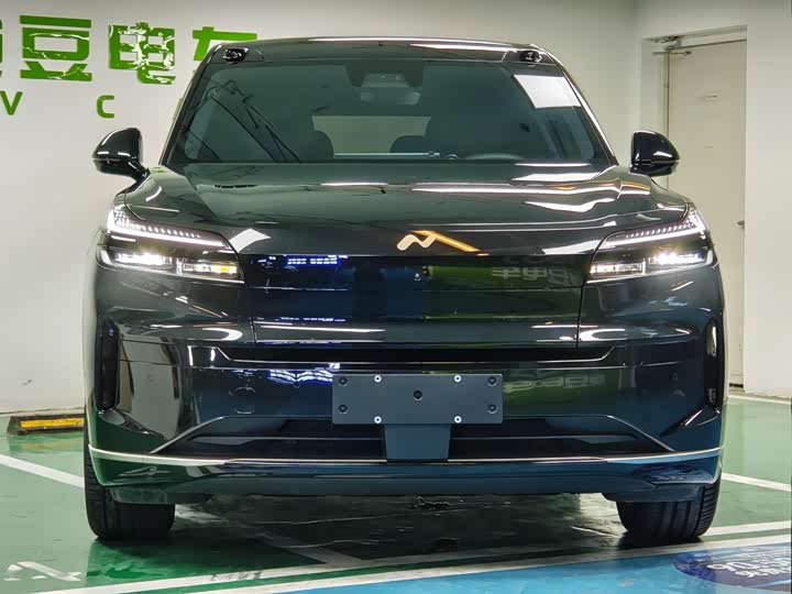 Фото 4 - Nio Onvo L90